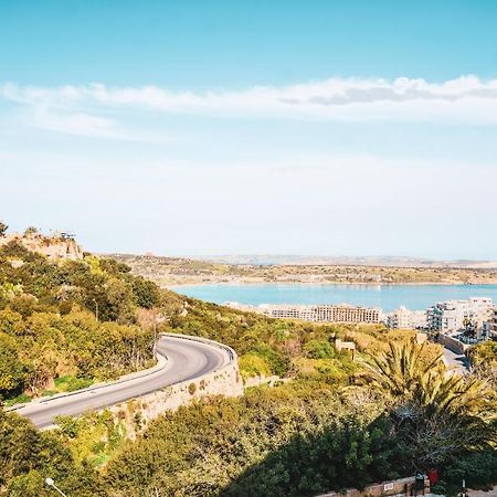 A Holiday Home In Mellieha With Gorgeous Views Bagian luar foto