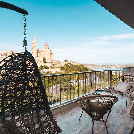 A Holiday Home In Mellieha With Gorgeous Views Bagian luar foto